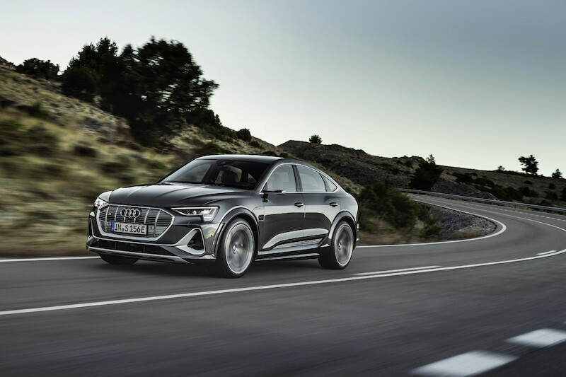 Innowacyjne, dynamiczne i elektryczne: Audi e-tron S i Audi e-tron S Sportback