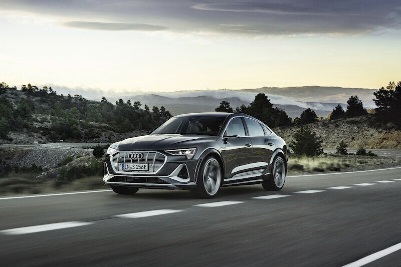 Innowacyjne, dynamiczne i elektryczne: Audi e-tron S i Audi e-tron S Sportback
