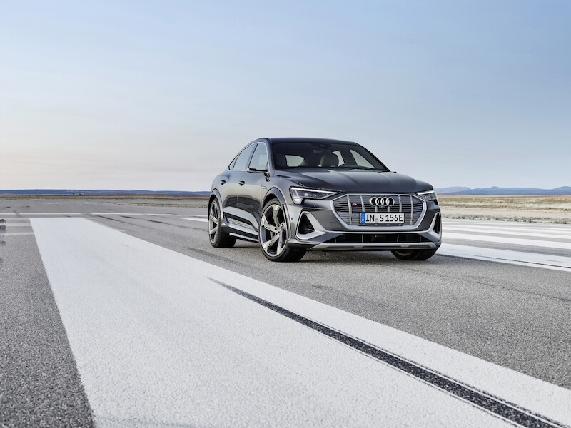Innowacyjne, dynamiczne i elektryczne: Audi e-tron S i Audi e-tron S Sportback