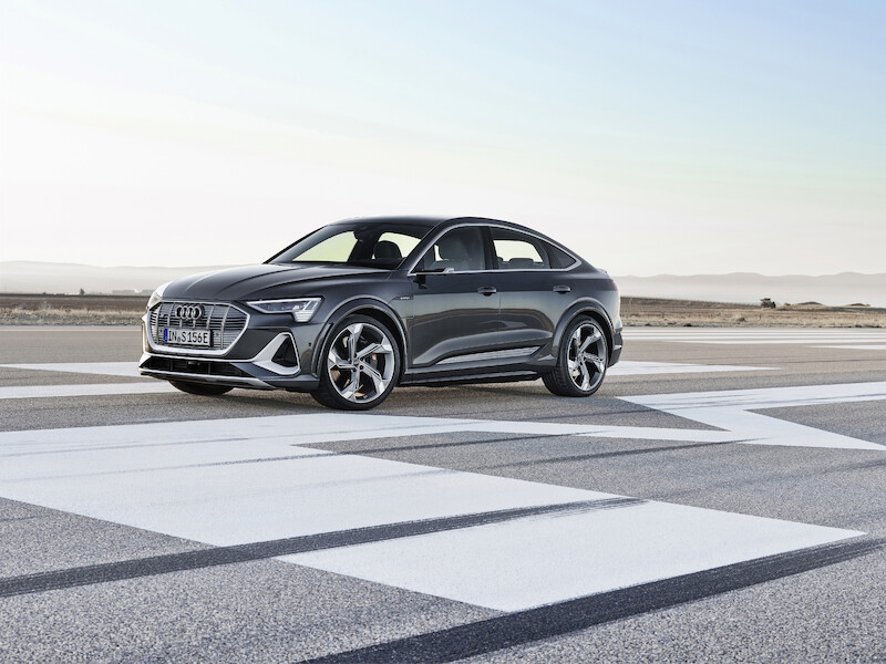 Innowacyjne, dynamiczne i elektryczne: Audi e-tron S i Audi e-tron S Sportback