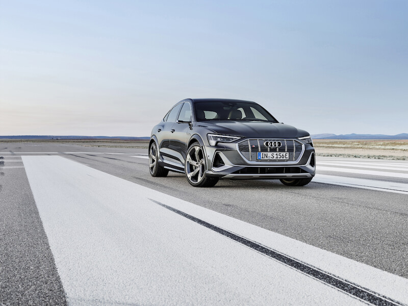 Innowacyjne, dynamiczne i elektryczne: Audi e-tron S i Audi e-tron S Sportback