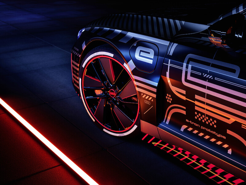 Pasja do jakości i nowoczesności: nowe Audi e-tron GT