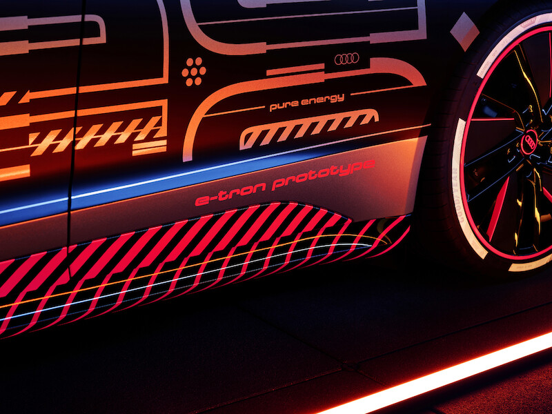 Pasja do jakości i nowoczesności: nowe Audi e-tron GT
