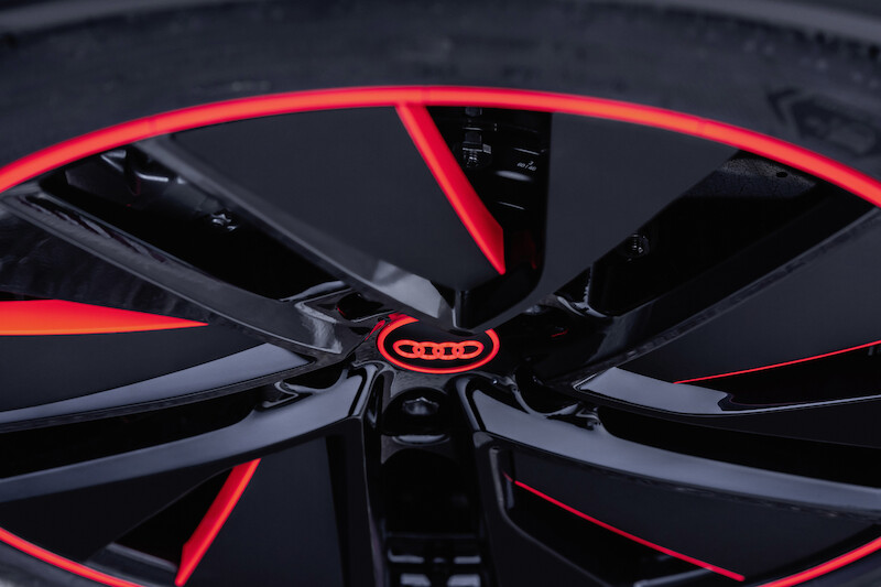 Pasja do jakości i nowoczesności: nowe Audi e-tron GT