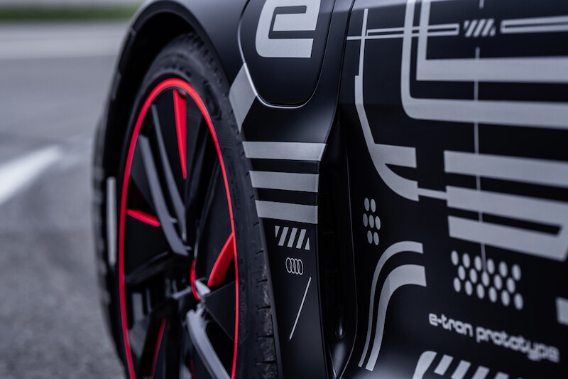 Pasja do jakości i nowoczesności: nowe Audi e-tron GT