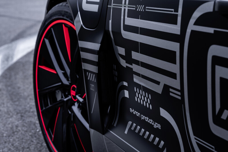 Pasja do jakości i nowoczesności: nowe Audi e-tron GT