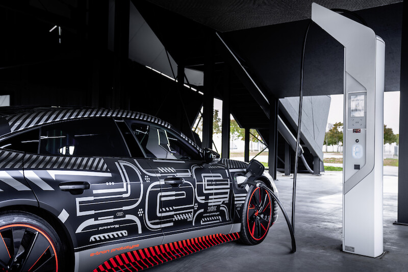 Pasja do jakości i nowoczesności: nowe Audi e-tron GT