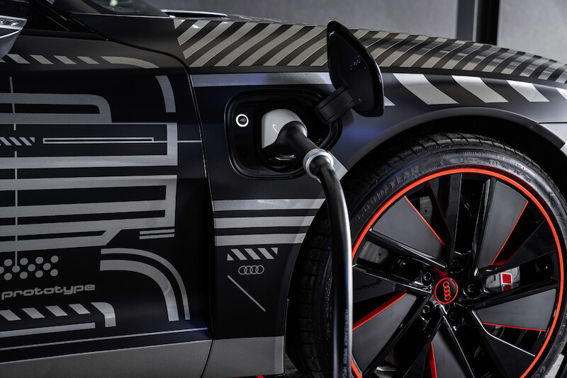 Pasja do jakości i nowoczesności: nowe Audi e-tron GT