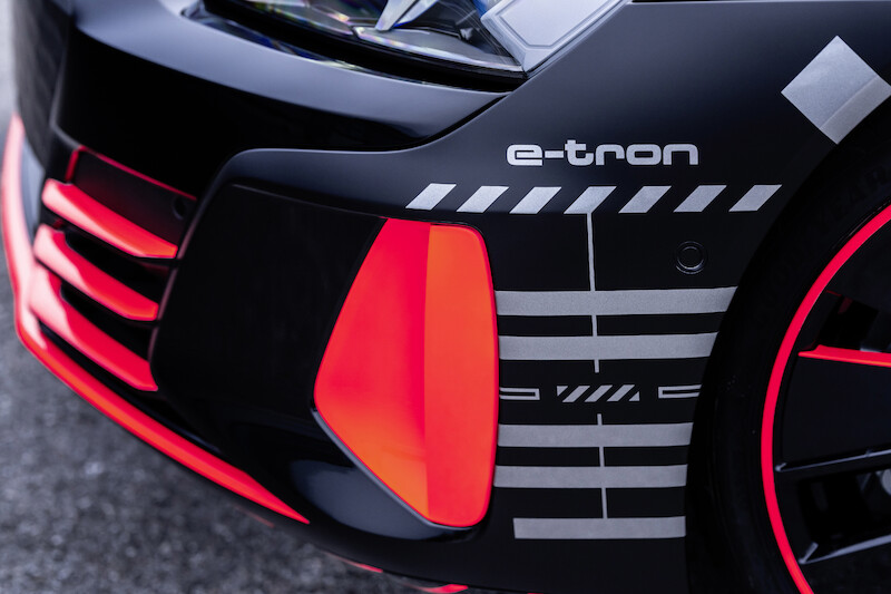 Pasja do jakości i nowoczesności: nowe Audi e-tron GT