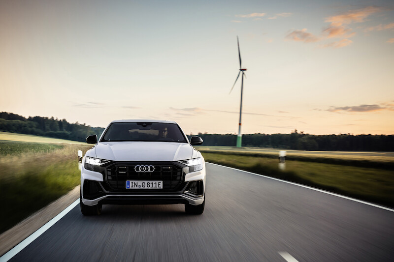 Hybryda typu plug-in uwieńczeniem linii produktowej Q8: Audi Q8 TFSI e quattro