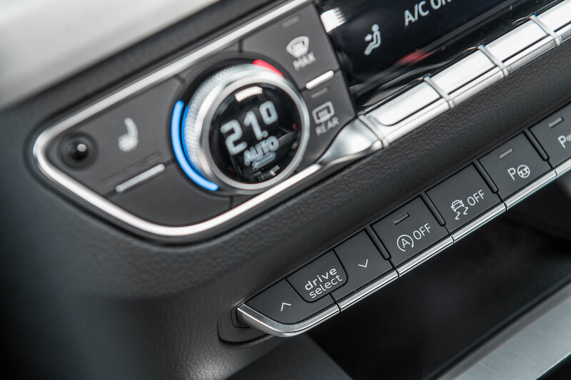 Audi Q5 - interior