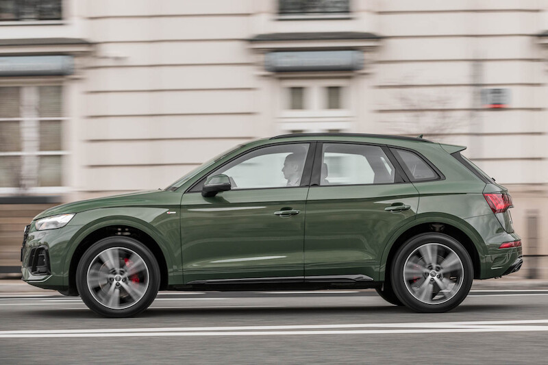 Audi Q5 - motion