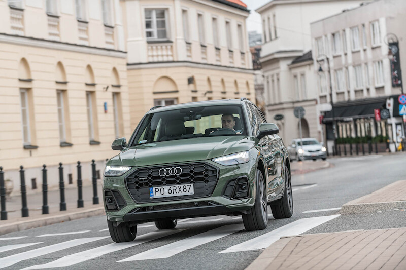 Audi Q5 - motion