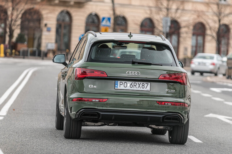 Audi Q5 - motion