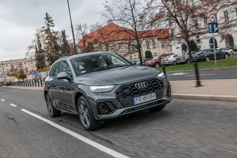 Audi Q5 - motion