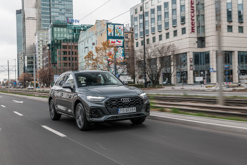 Audi Q5 - motion