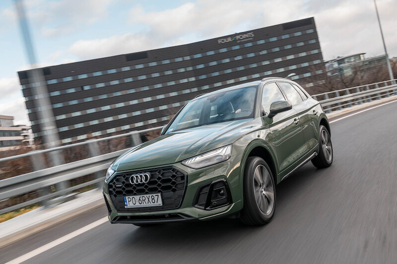 Audi Q5 - motion