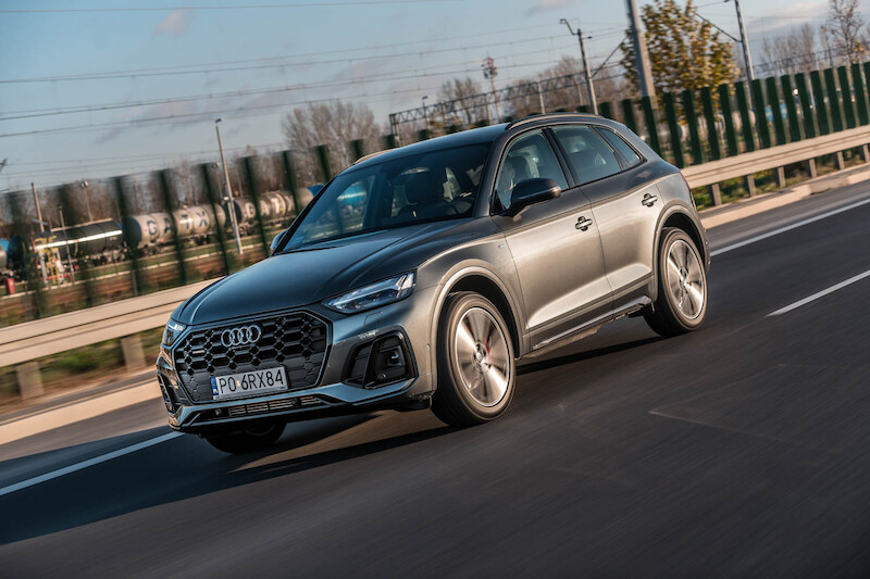 Audi Q5 - motion