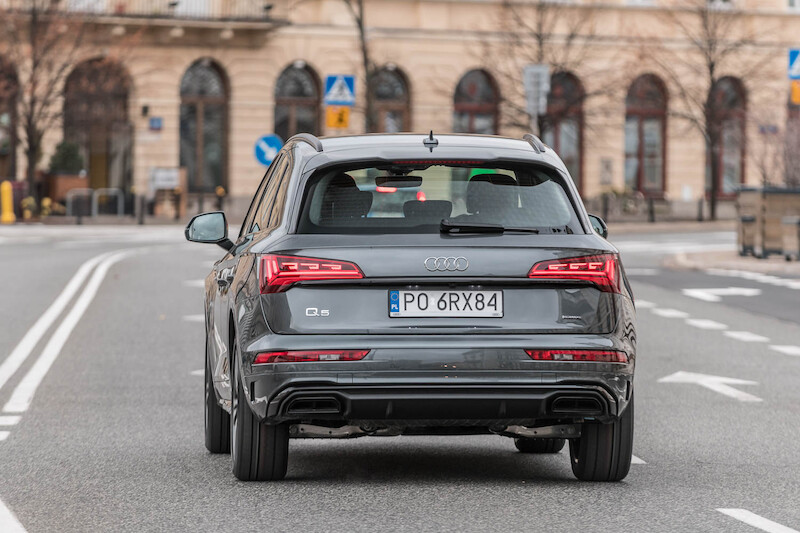 Audi Q5 - motion