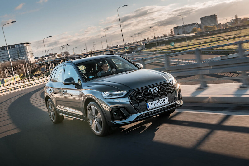 Audi Q5 - motion