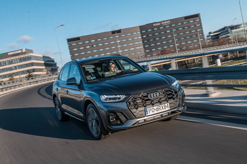 Audi Q5 - motion
