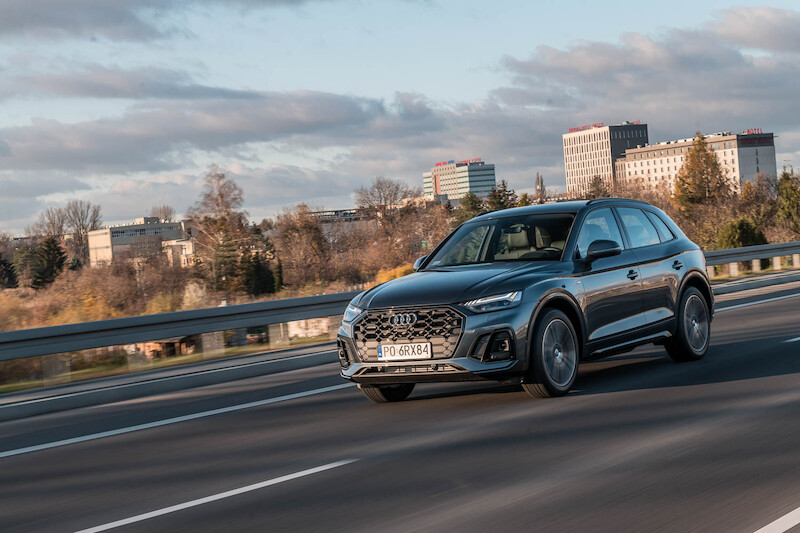 Audi Q5 - motion
