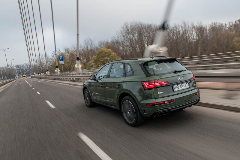 Audi Q5 - motion