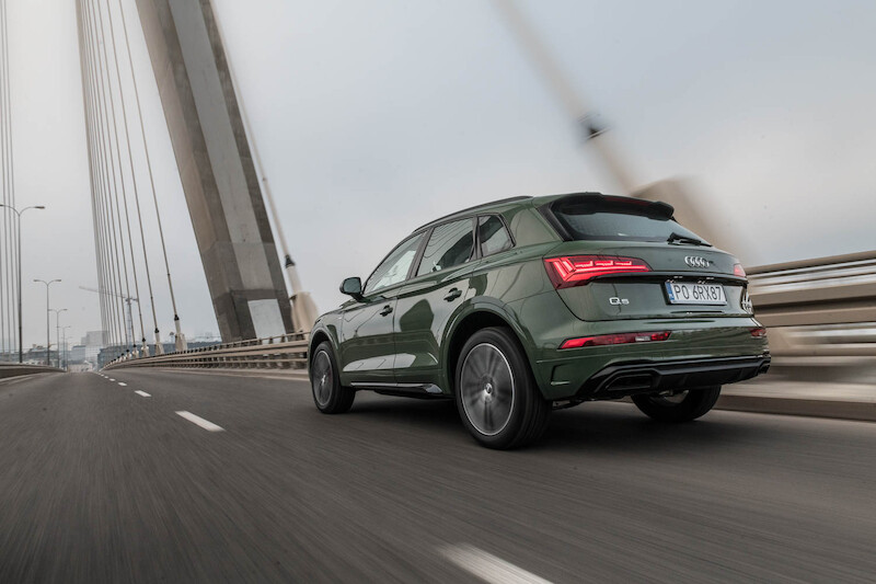 Audi Q5 - motion