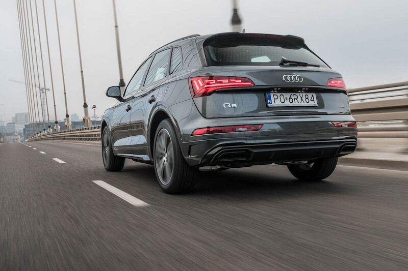 Audi Q5 - motion