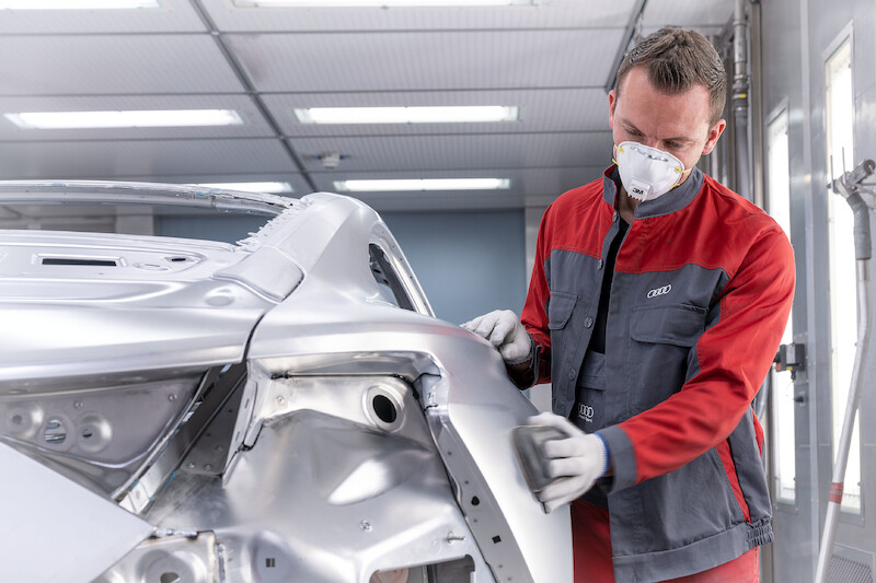 Audi e-tron GT: rozpoczęcie neutralnej pod względem emisji CO2 produkcji modelu w Böllinger Höfe