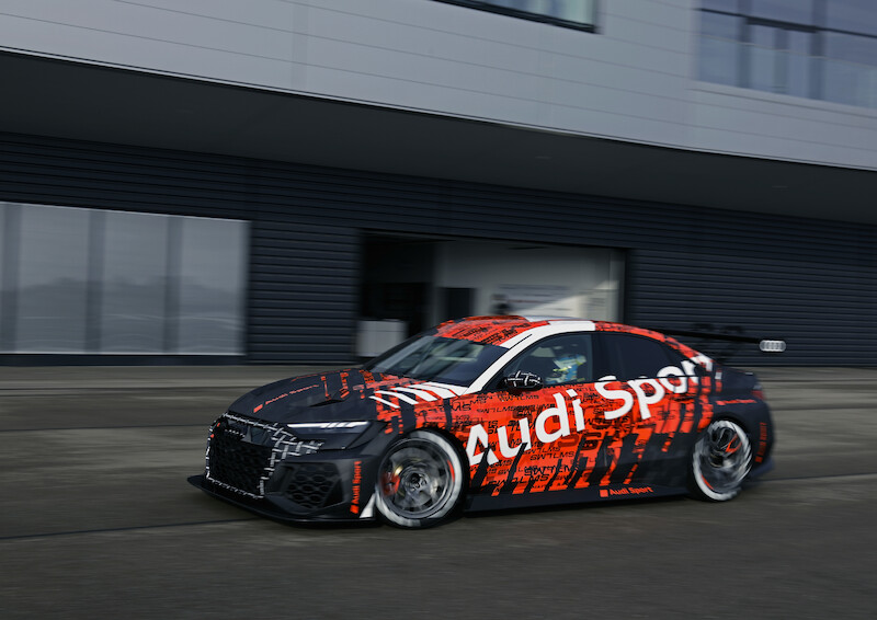 Audi RS 3 LMS