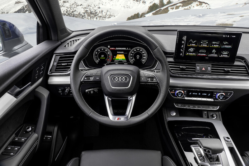 Sportowa i elegancka hybryda typu plug-in: Audi Q5 Sportback TFSI e quattro