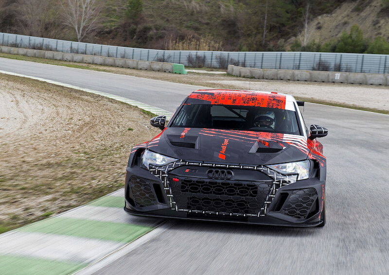 Doskonalenie nowego Audi RS 3 LMS