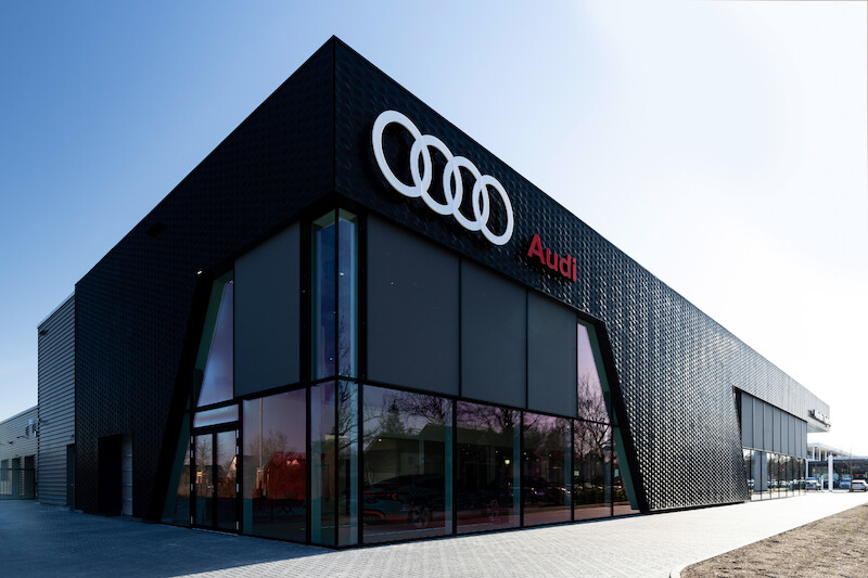 Zrównoważony środowiskowo i cyfrowy: Audi otwiera w Monachium nowy, flagowy concept store
