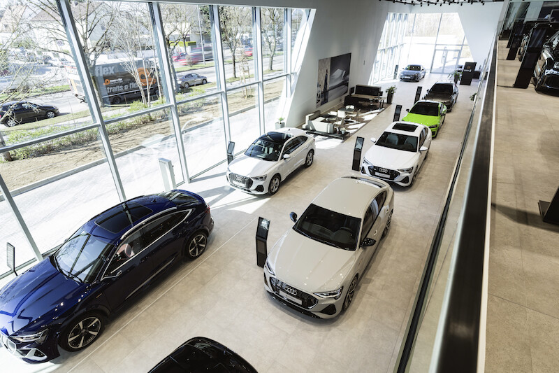 Zrównoważony środowiskowo i cyfrowy: Audi otwiera w Monachium nowy, flagowy concept store
