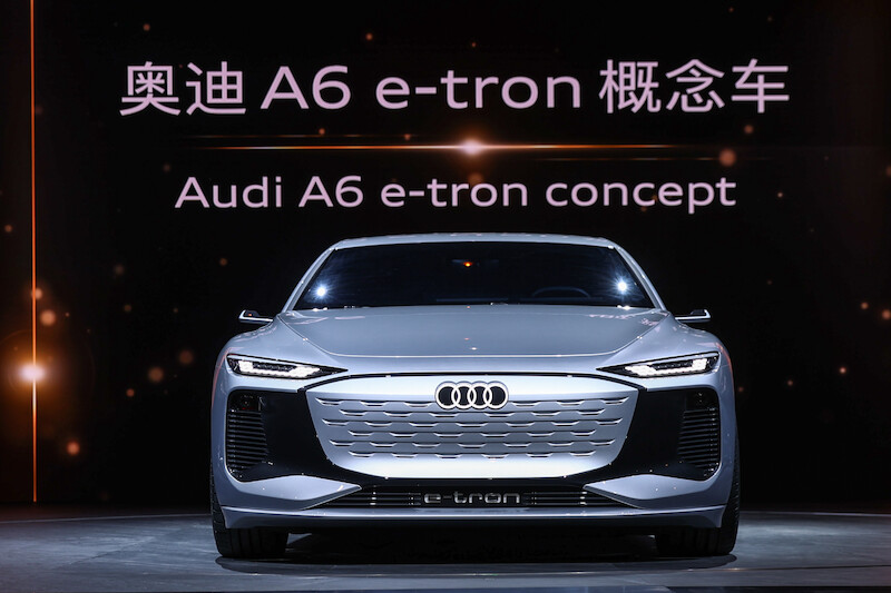 "Przewaga 2030": Przyspieszająca transformacja Audi