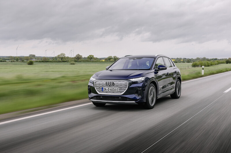 "Przewaga 2030": Przyspieszająca transformacja Audi
