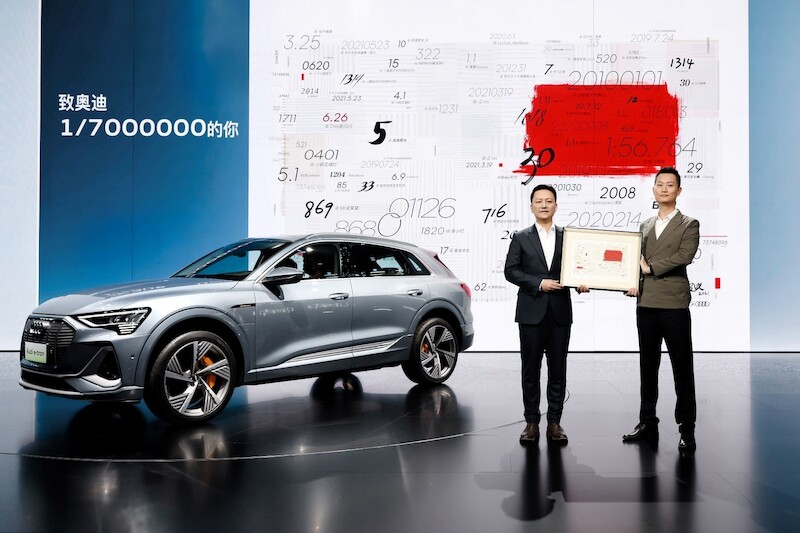 "Przewaga 2030": Przyspieszająca transformacja Audi
