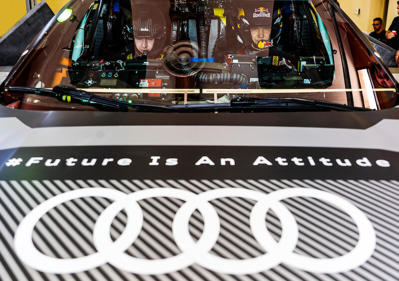 Upał i burze piaskowe: testy Audi RS Q e-tron w Maroku