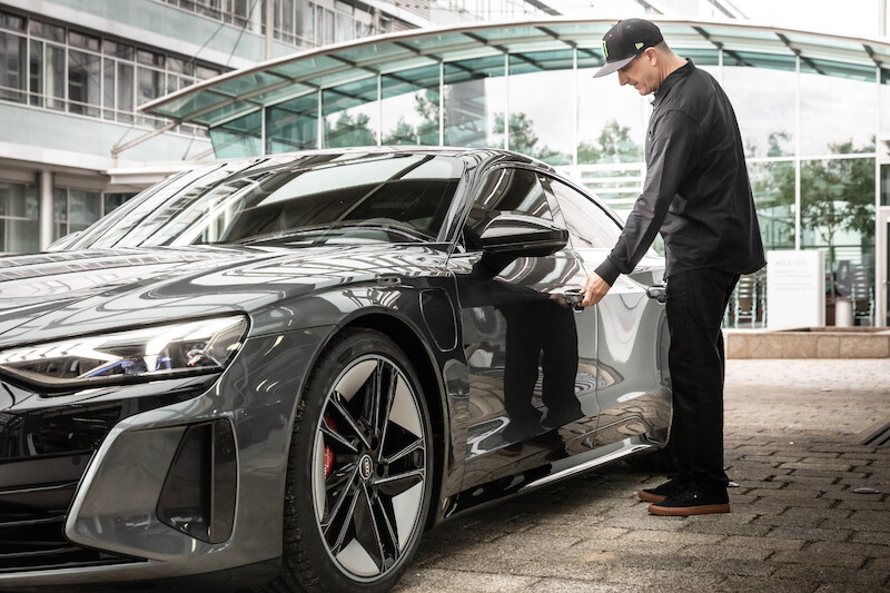 Witamy! Audi rozpoczyna współpracę z amerykańską gwiazda sportów motorowych Kenem Block&#8217;iem