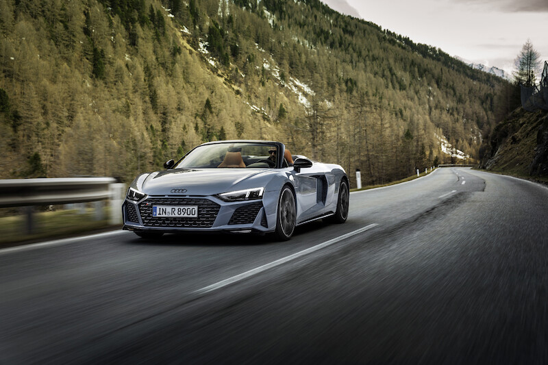 Czysta radość z jazdy w połączeniu z doskonałymi osiągami: Audi R8 V10 performance RWD