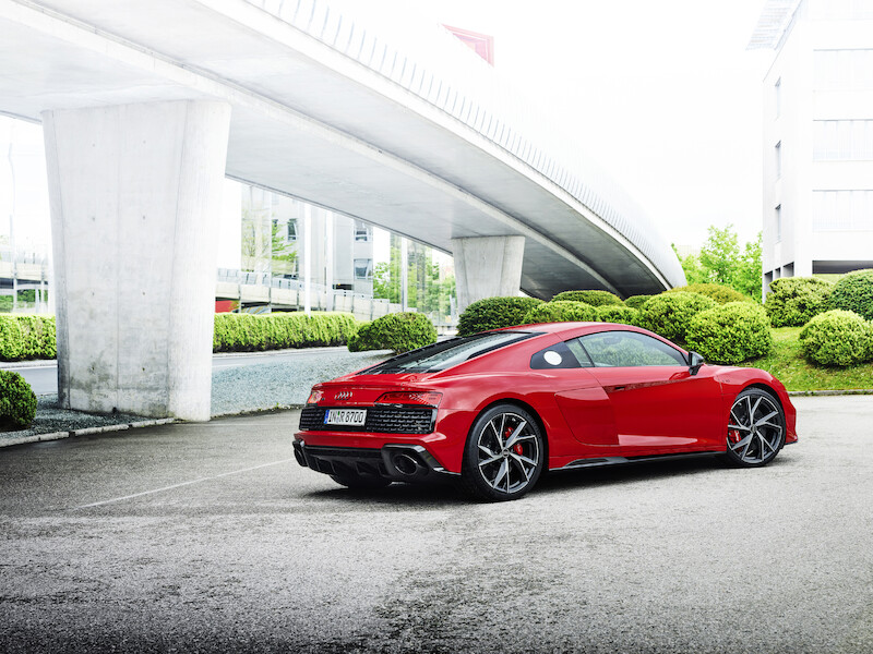 Czysta radość z jazdy w połączeniu z doskonałymi osiągami: Audi R8 V10 performance RWD