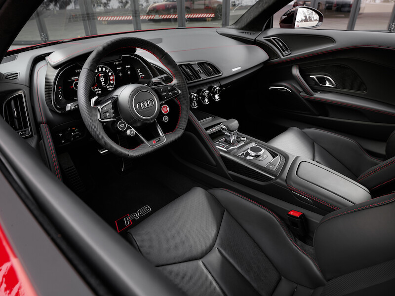 Czysta radość z jazdy w połączeniu z doskonałymi osiągami: Audi R8 V10 performance RWD