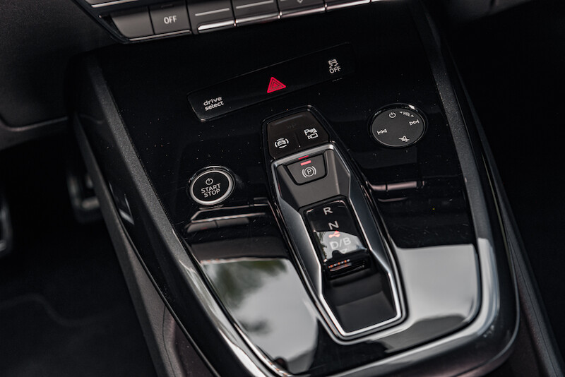 Audi Q4 e-tron - interior