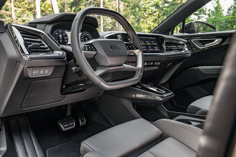 Audi Q4 e-tron - interior