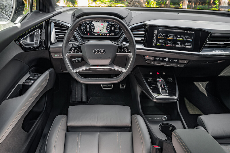 Audi Q4 e-tron - interior