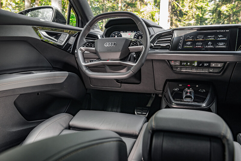 Audi Q4 e-tron - interior