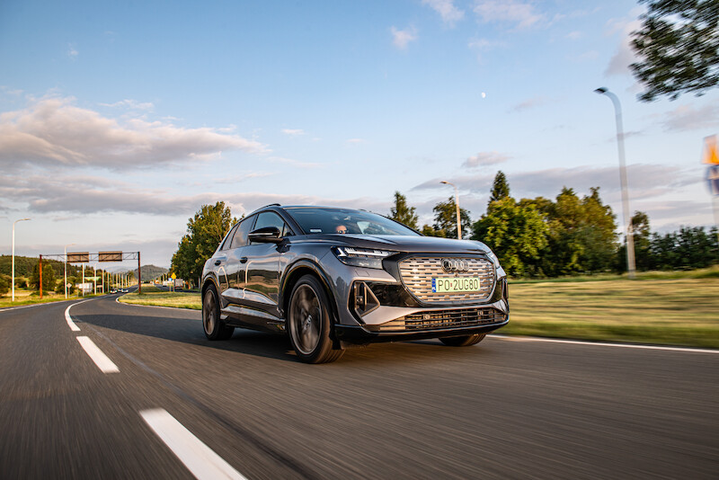 Audi Q4 e-tron - motion