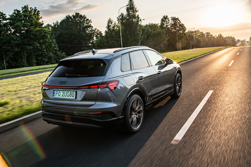 Audi Q4 e-tron - motion