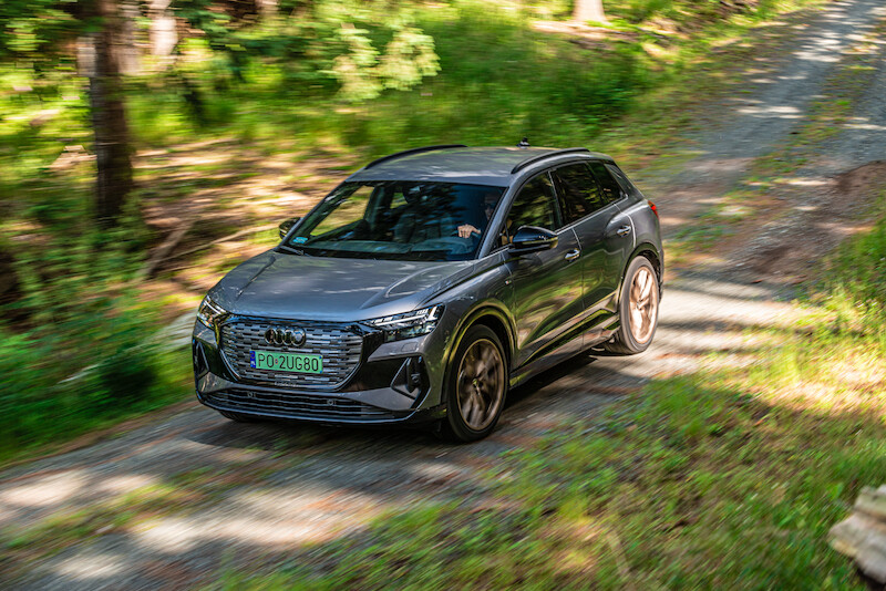 Audi Q4 e-tron - motion